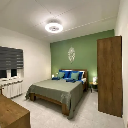 Apartment Nascosto A Citta Sant Angelo *